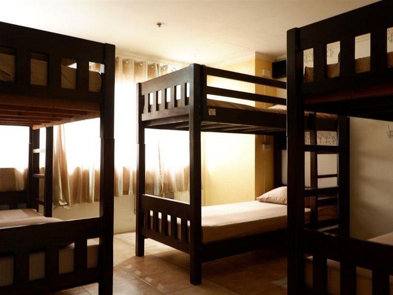 The Fort Budget Hotel- Bonifacio Global City Makati City Exteriér fotografie