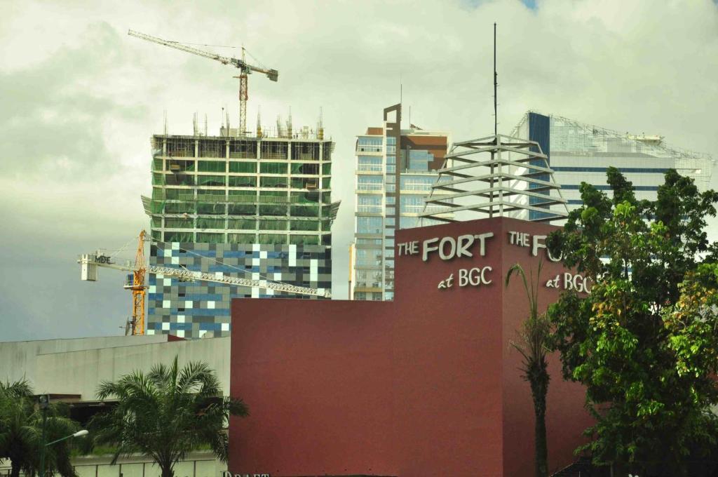 The Fort Budget Hotel- Bonifacio Global City Makati City Exteriér fotografie