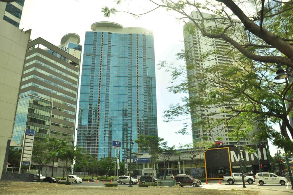 The Fort Budget Hotel- Bonifacio Global City Makati City Exteriér fotografie