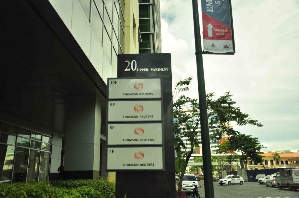 The Fort Budget Hotel- Bonifacio Global City Makati City Exteriér fotografie