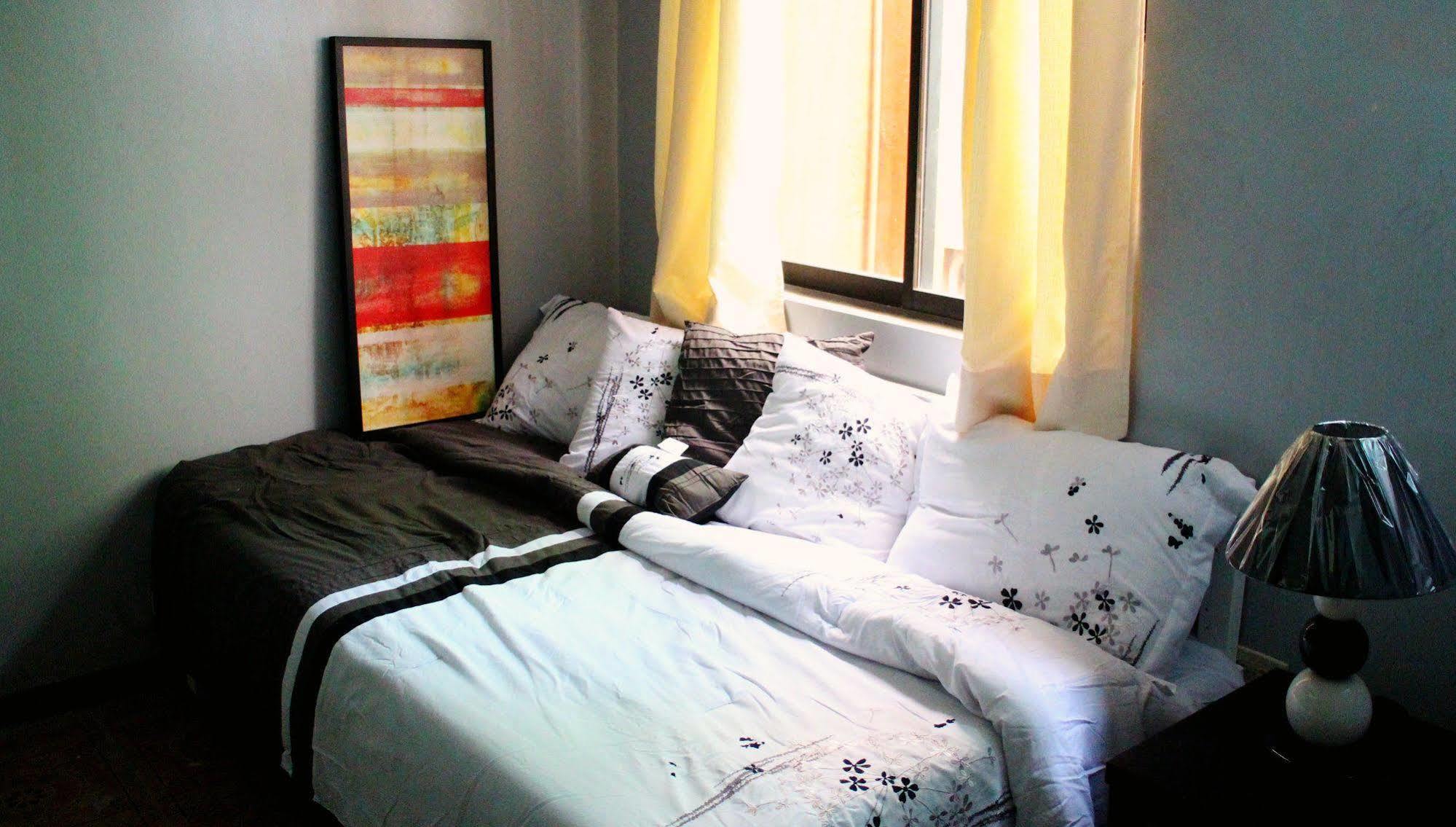 The Fort Budget Hotel- Bonifacio Global City Makati City Exteriér fotografie
